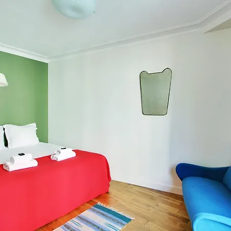 Short Luxembourg Paris