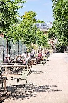 Short Luxembourg Paris